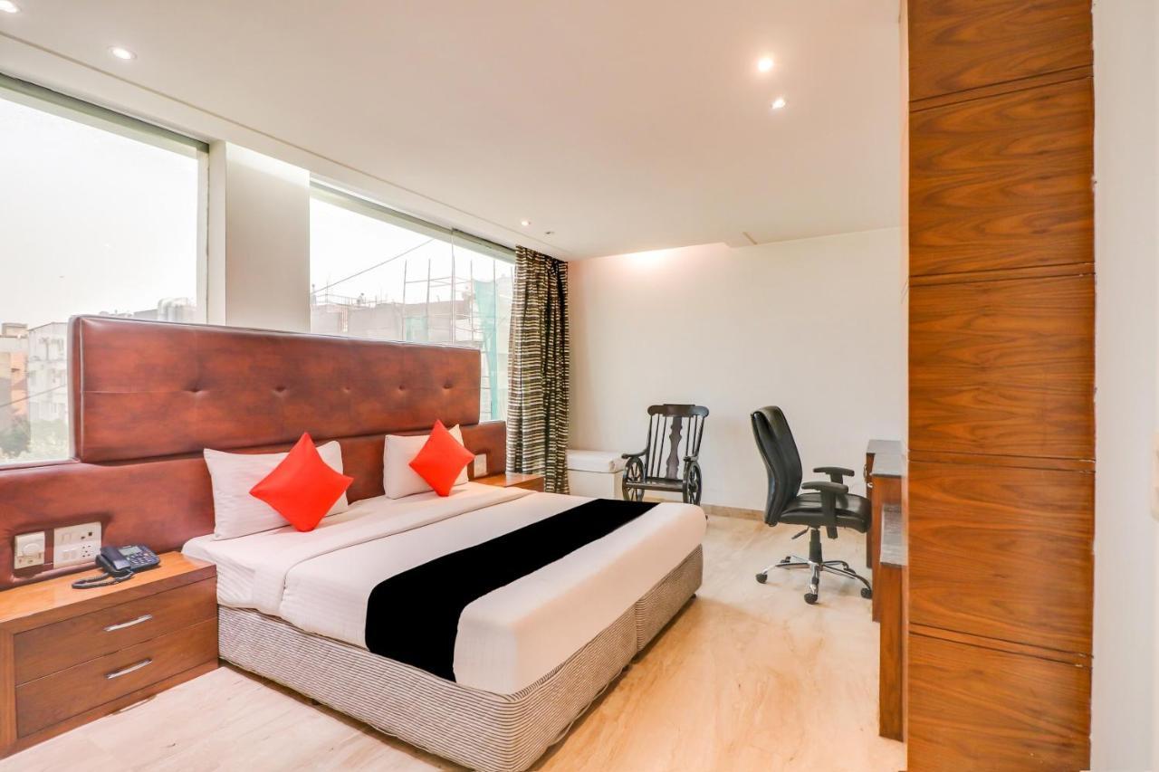 Townhouse 939 Gagan Near Satyam Inox Patel Nagar New Delhi