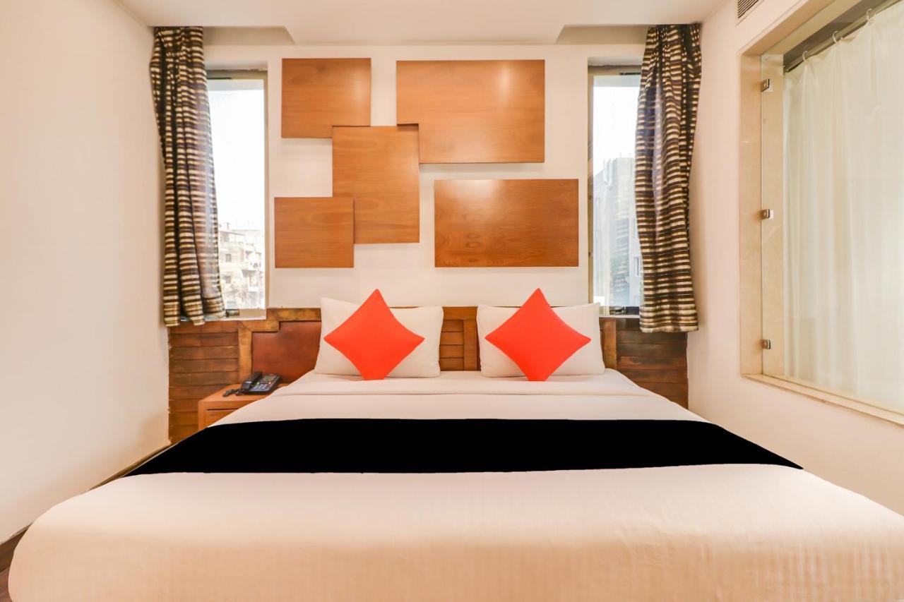 Townhouse 939 Gagan Near Satyam Inox Patel Nagar 3*